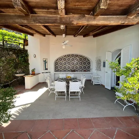 Abelarda Ischia